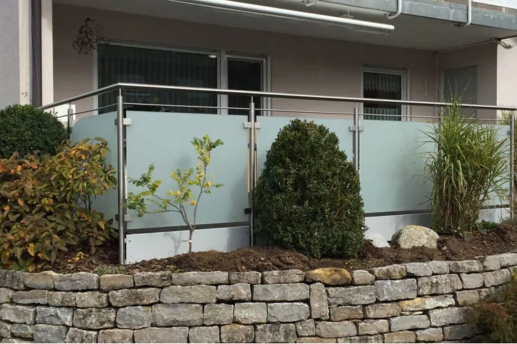 Geländer-Treppen Header