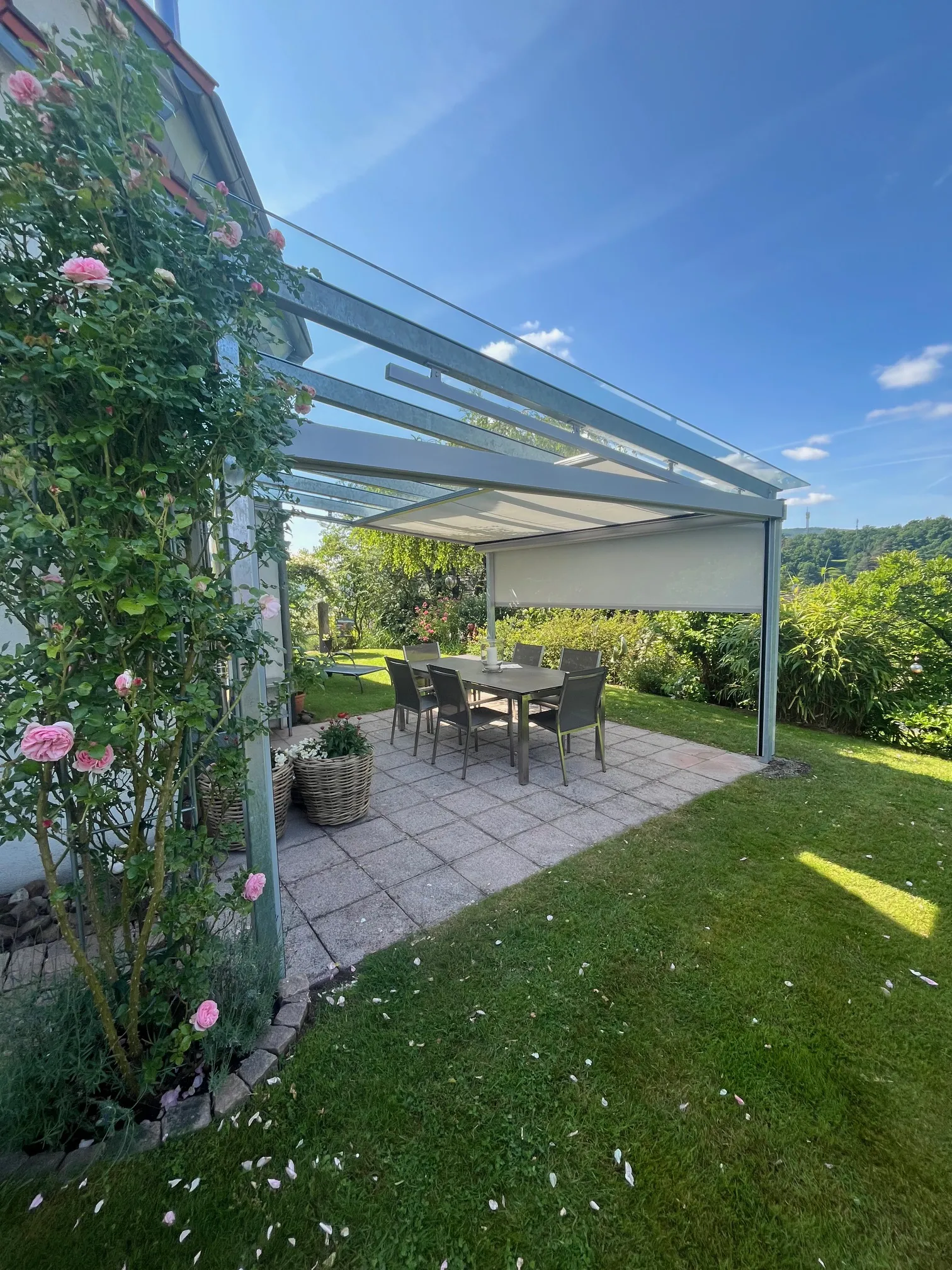 Terrassendach aus eigener Produktion